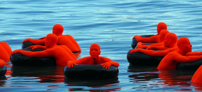 Titelbild: Klasse statt Identität