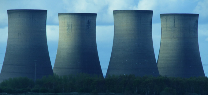 Titelbild: „Würden Sie bei einem Atomkraftwerk erst einmal gucken, was passiert?“