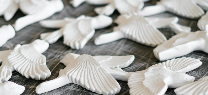 Titelbild: Pazifismus versus Wehrhaftigkeit