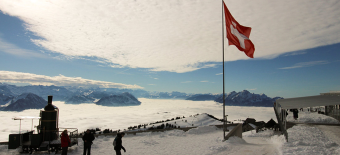 Titelbild: Profitiert die Schweiz vom Bösen?